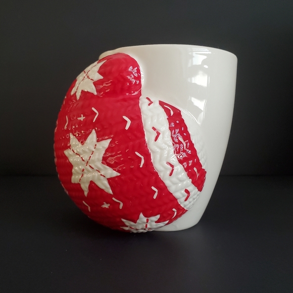 Cute Winter Mug Knit Mitten Design Snowflakes 3D Textured Cozy Beverage X Large - Picture 5 of 8